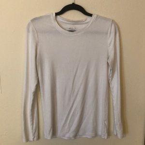 BASICS: long-sleeve